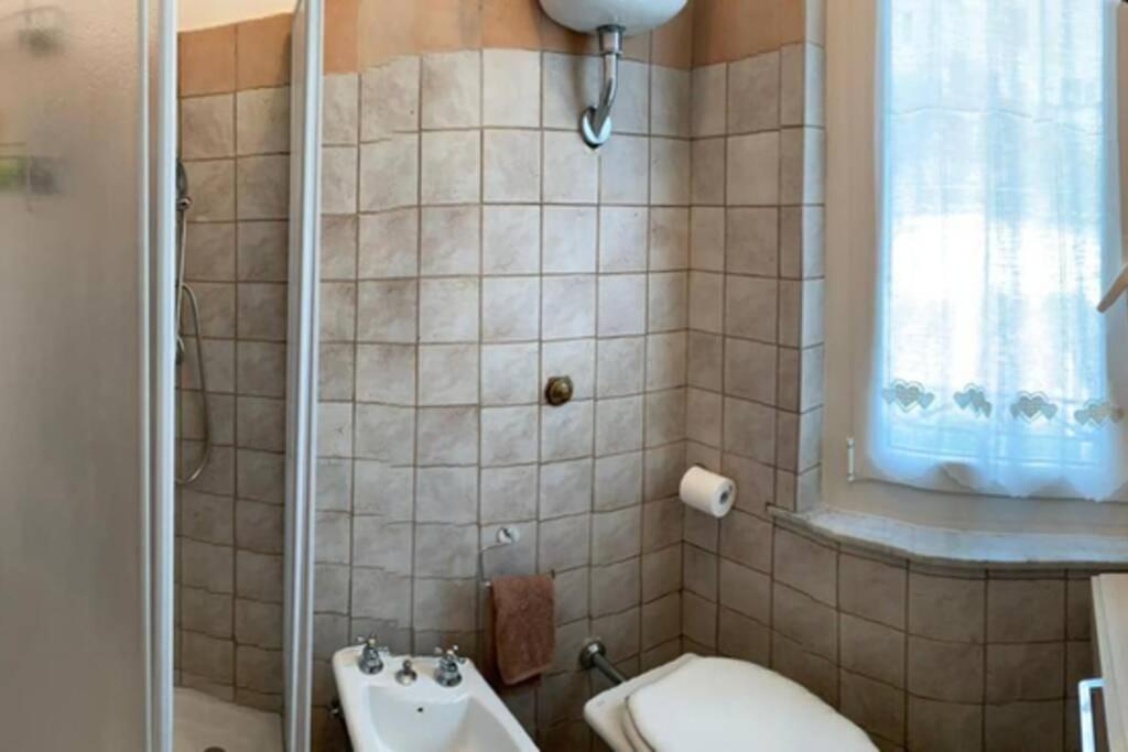 Casa Flea - Holiday Apartment With 2 Bedrooms Gualdo Tadino Exterior foto
